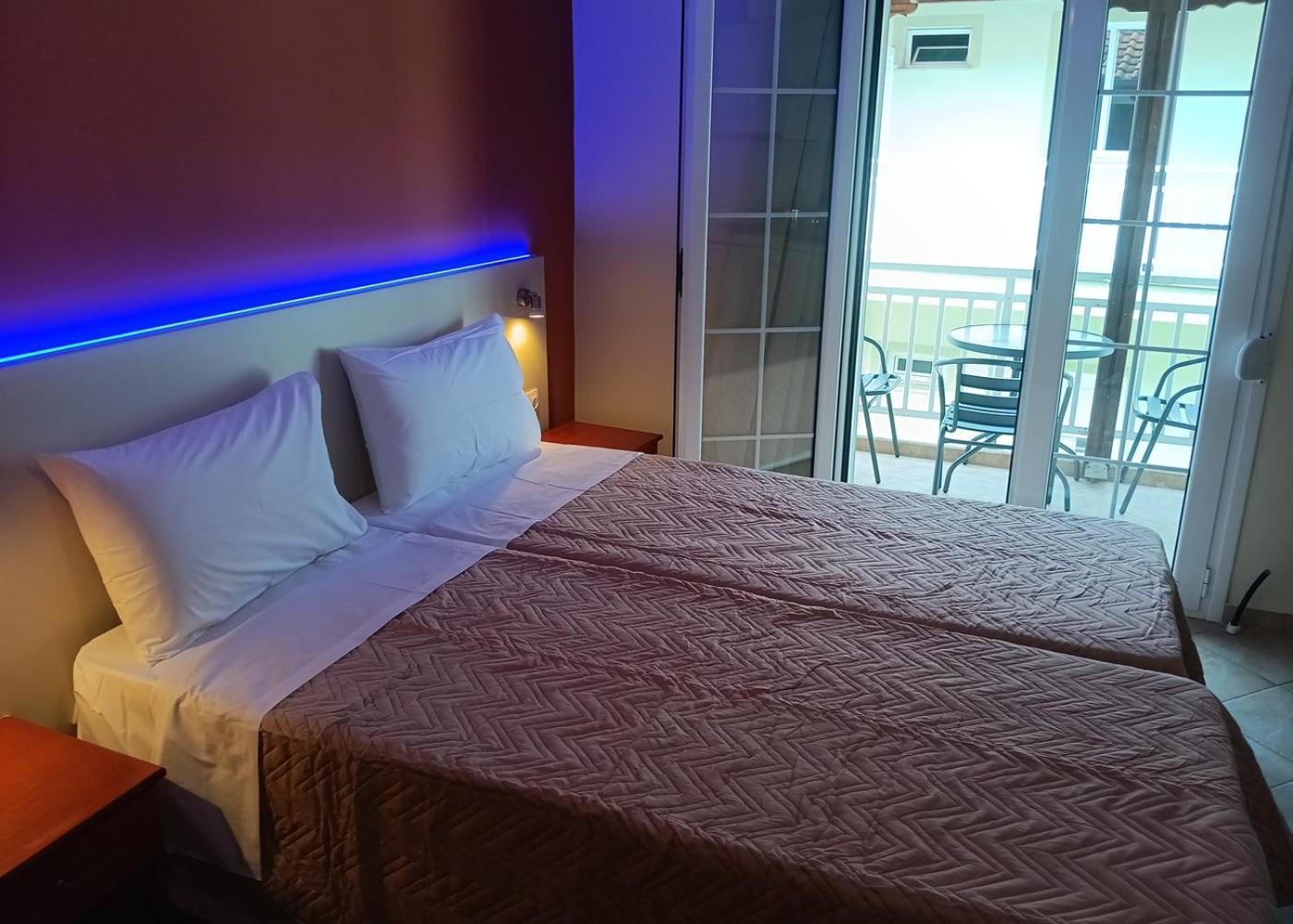 Oasis Blue Inn Λεπτοκαρυά Εξωτερικό φωτογραφία