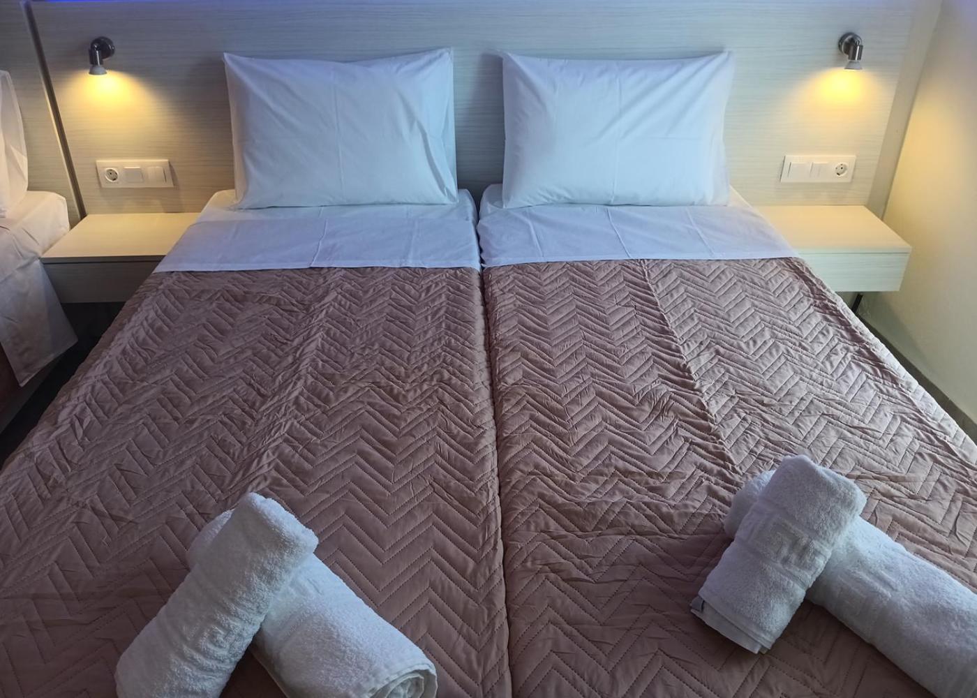Oasis Blue Inn Λεπτοκαρυά Εξωτερικό φωτογραφία