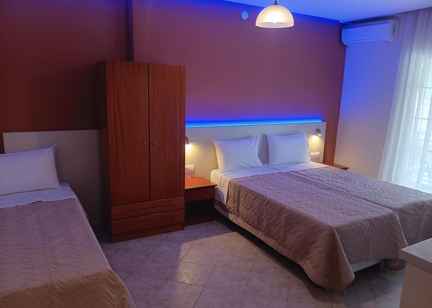 Oasis Blue Inn Λεπτοκαρυά Εξωτερικό φωτογραφία