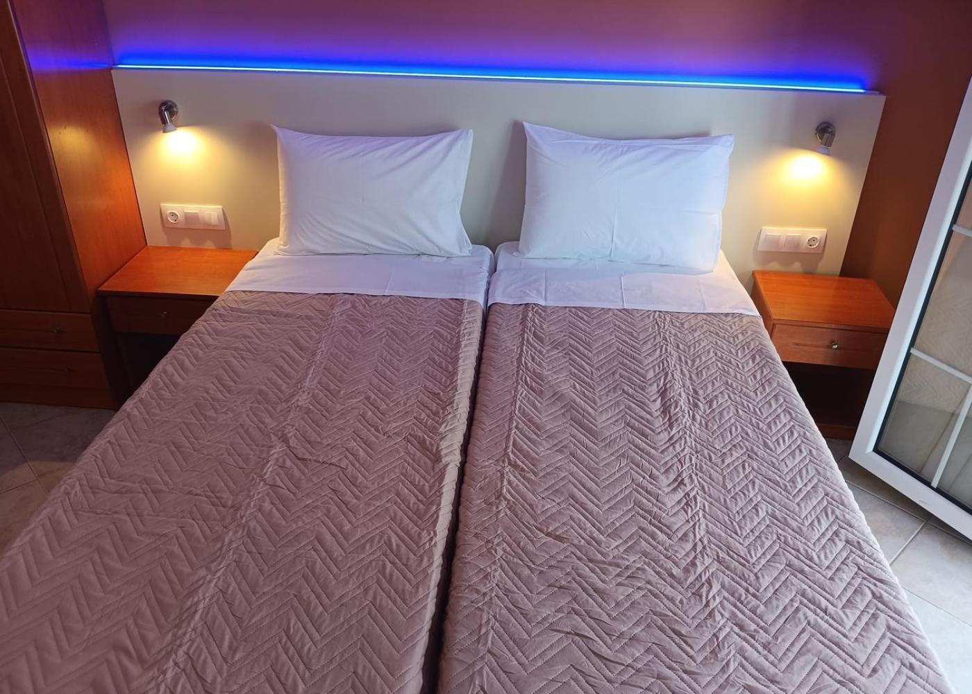 Oasis Blue Inn Λεπτοκαρυά Εξωτερικό φωτογραφία